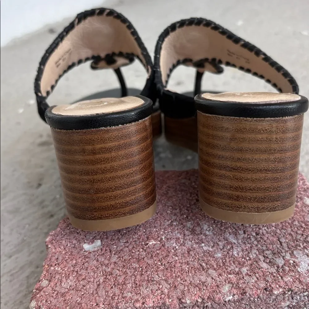 Jack Rogers mid rise wedge
